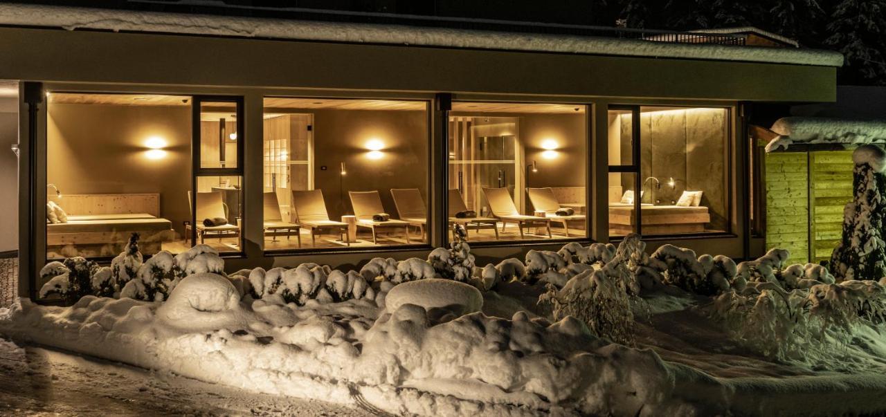 Waldrast - Forestside Living Seis am Schlern Buitenkant foto