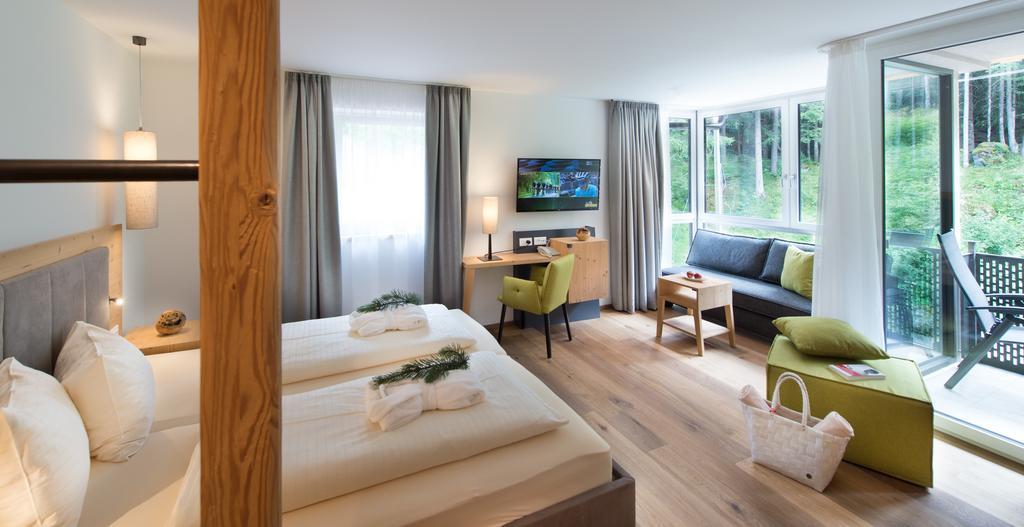 Waldrast - Forestside Living Seis am Schlern Buitenkant foto