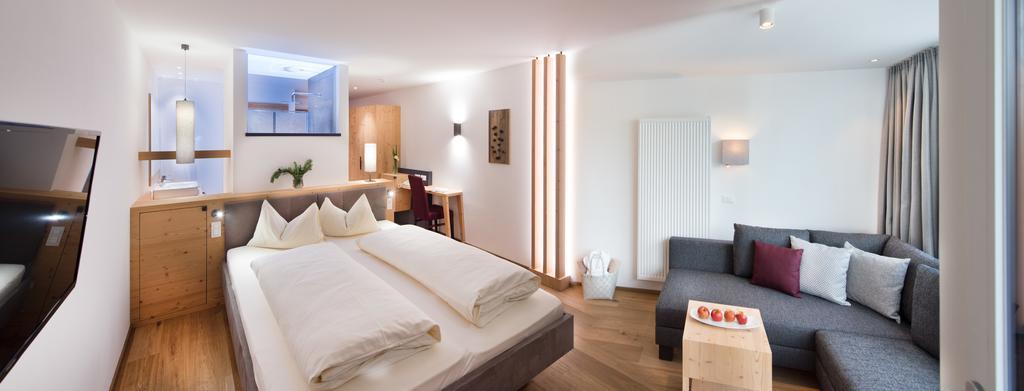 Waldrast - Forestside Living Seis am Schlern Buitenkant foto
